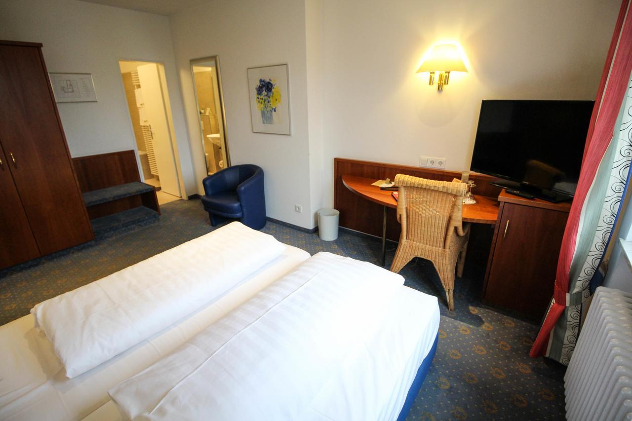 Ringhotel Zum Goldenen Ochsen Stockach Esterno foto