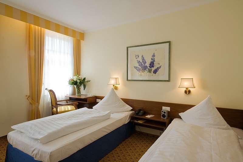Ringhotel Zum Goldenen Ochsen Stockach Camera foto